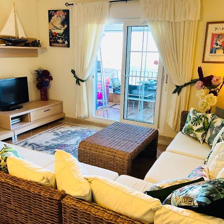Marina II Apartment Уэльва Экстерьер фото
