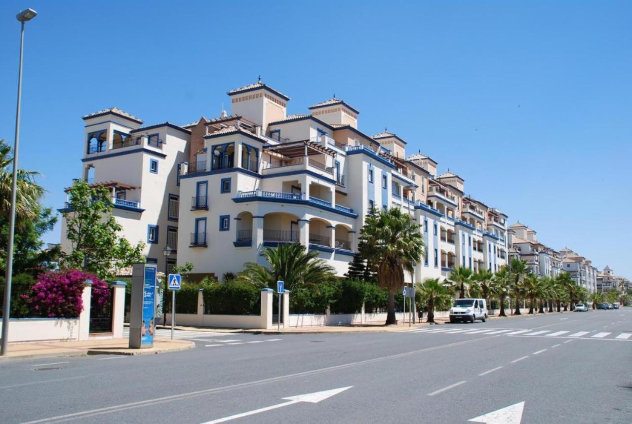 Marina II Apartment Уэльва Экстерьер фото